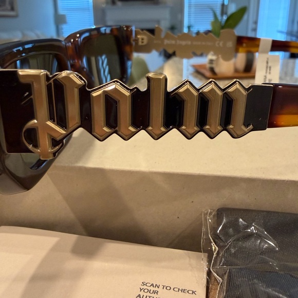 Palm Angels Brown Tortoise Sunglasses main image 4